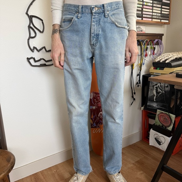 Wrangler Other - Vintage 2000s Wrangler Light Wash Faded Denim Jeans ~ Size 30 X 32
